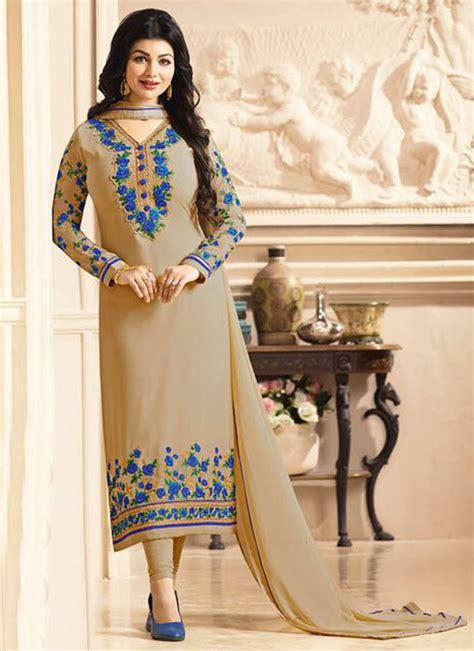 pakistani ladies photo|pakistani shalwar kameez design female.